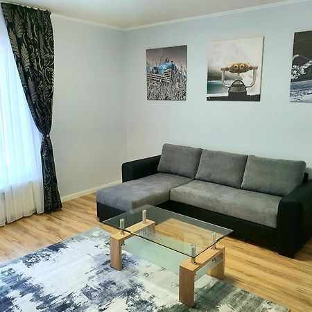 Urban Retreat Luxury Hideaway Διαμέρισμα Oradea Εξωτερικό φωτογραφία