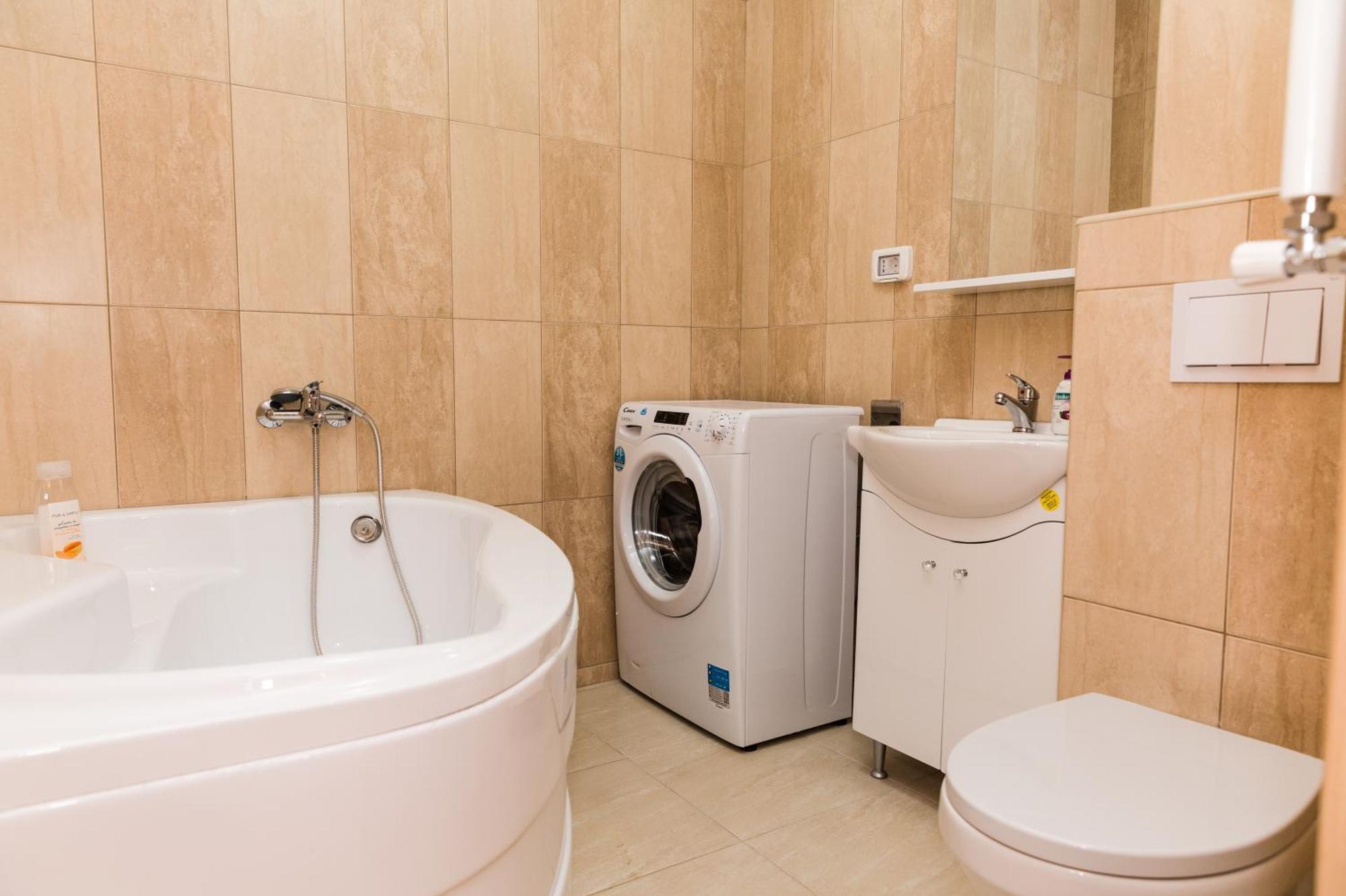 Urban Retreat Luxury Hideaway Διαμέρισμα Oradea Εξωτερικό φωτογραφία